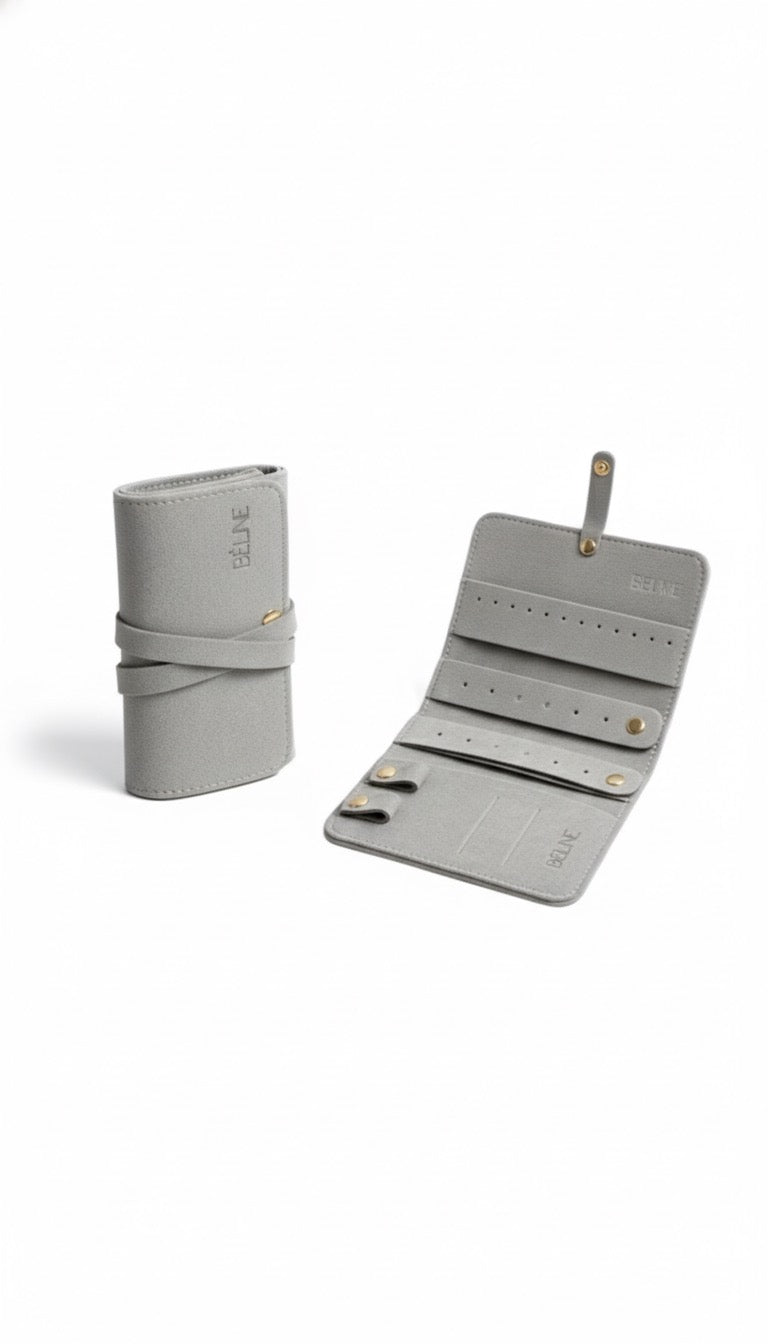 Aurora — El Estuche de Viaje.